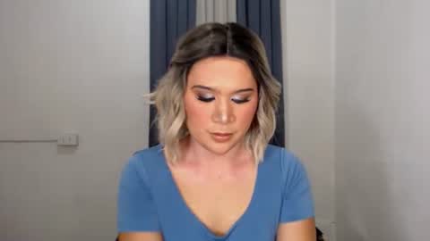 Zoe online show from December 2024 12:15:02 AM