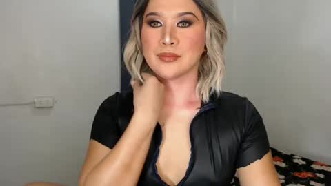 Zoe online show from January 2025 08:17:01 AM