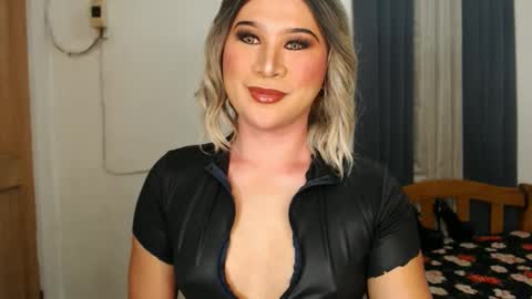 Zoe online show from January 2025 06:52:01 PM