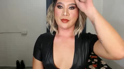 Zoe online show from January 2025 02:50:01 PM