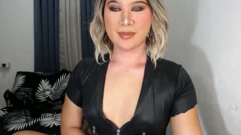 Zoe online show from January 2025 08:51:02 PM