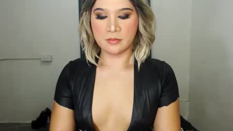 Zoe online show from February 2025 11:31:02 AM