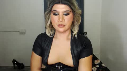 Zoe online show from February 2025 11:33:01 AM