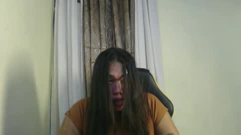 Sofie online show from September 2025 08:19:01 PM