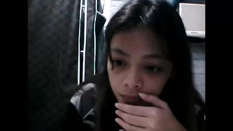 Snapshot of urlovely_yang03 chatting on December 2025 03:40:02 PM juliana online show from December 2025 03:40:02 PM