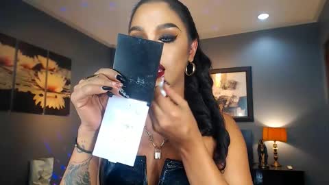 Snapshot of urmajestytyra chatting on March 2025 06:35:02 AM UrMajestyTyra online show from March 2025 06:35:02 AM