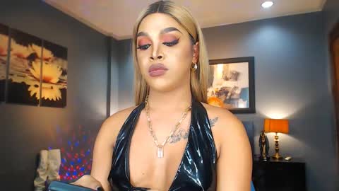 Snapshot of urmajestytyra chatting on March 2025 04:57:02 AM UrMajestyTyra online show from March 2025 04:57:02 AM