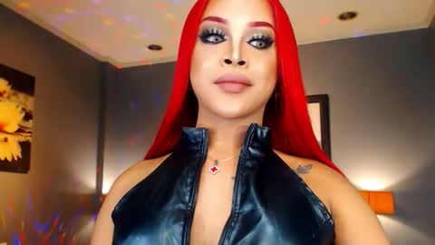 UrMajestyTyra online show from October 2025 12:55:01 AM