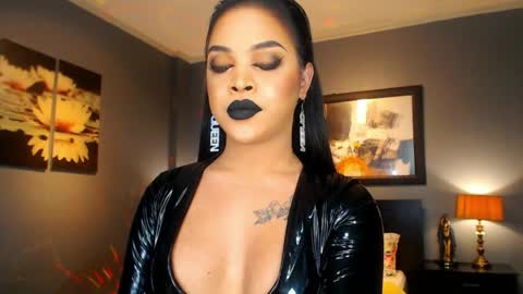 UrMajestyTyra online show from April 2026 01:38:02 AM