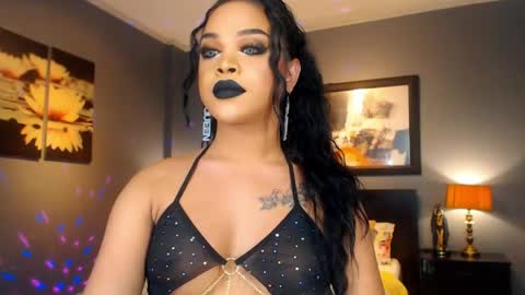 UrMajestyTyra online show from April 2026 01:21:01 AM