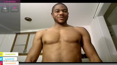 Snapshot of urnewdaddy90 chatting on January 2025 04:48:02 AM Big Daddy online show from January 2025 04:48:02 AM