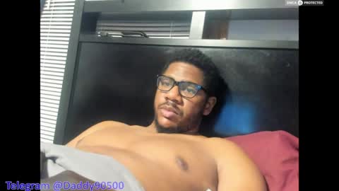 Snapshot of urnewdaddy90 chatting on May 2026 03:34:02 AM Big Daddy online show from May 2026 03:34:02 AM