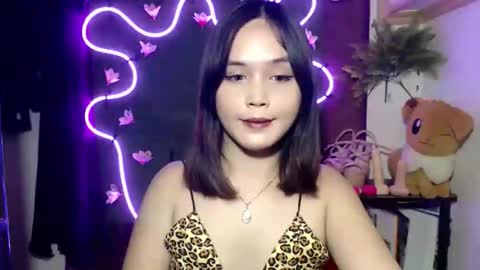 Snapshot of urpinay_pia chatting on October 2025 09:13:01 PM Pia online show from October 2025 09:13:01 PM