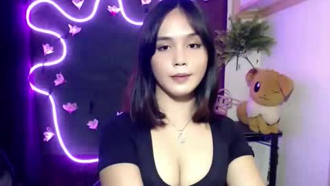 Snapshot of urpinay_pia chatting on October 2025 11:03:01 PM Pia online show from October 2025 11:03:01 PM