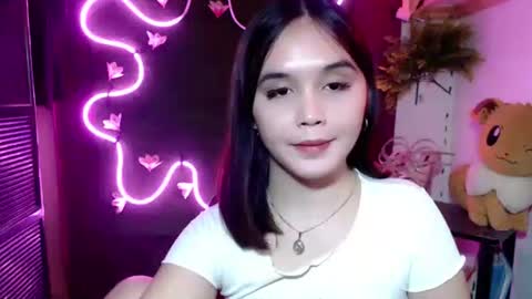 Snapshot of urpinay_pia chatting on November 2025 05:57:01 PM Pia online show from November 2025 05:57:01 PM