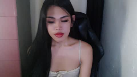 Jenny online show from January 2025 08:19:02 PM