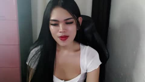 Jenny online show from January 2025 08:06:02 PM
