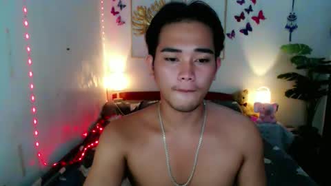 Snapshot of urpinoy_cummer chatting on April 2026 02:01:02 PM urpinoy_cummer online show from April 2026 02:01:02 PM
