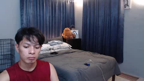 Snapshot of urpinoyasianx chatting on December 2024 04:14:02 PM Mel online show from December 2024 04:14:02 PM