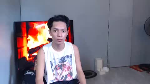 Snapshot of urpinoyasianx chatting on January 2025 06:49:02 AM Mel online show from January 2025 06:49:02 AM