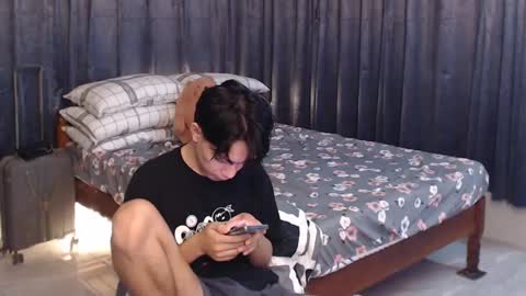 Snapshot of urpinoyasianx chatting on February 2025 08:56:01 PM Mel online show from February 2025 08:56:01 PM