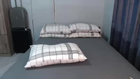 Snapshot of urpinoyasianx chatting on September 2025 11:41:02 PM Mel online show from September 2025 11:41:02 PM