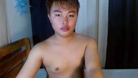 urpinoyjohnx online show from September 2025 01:10:01 PM