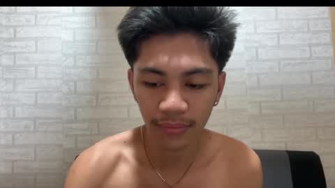 urpinoynaughty online show from November 2025 04:27:02 PM