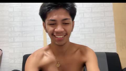 urpinoynaughty online show from November 2025 04:34:02 PM