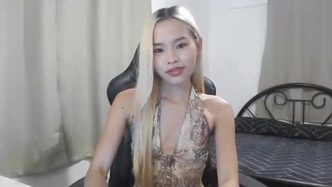 Shantal online show from April 2026 03:39:01 PM