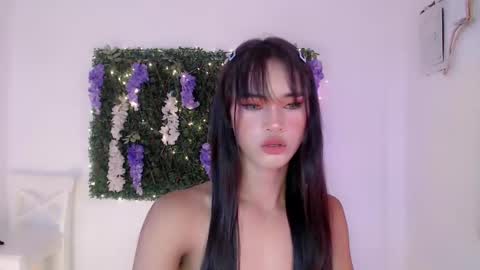 Snapshot of ursandra_xx chatting on February 2025 05:31:01 PM ursandra_xx online show from February 2025 05:31:01 PM