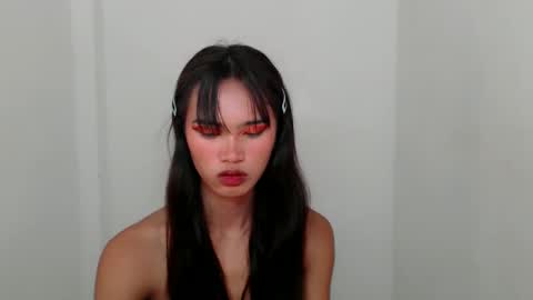 Snapshot of ursandra_xx chatting on February 2025 08:31:01 PM ursandra_xx online show from February 2025 08:31:01 PM