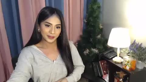 Snapshot of urseductive_calixx chatting on October 2025 10:07:01 PM JUST CALL ME CALI online show from October 2025 10:07:01 PM