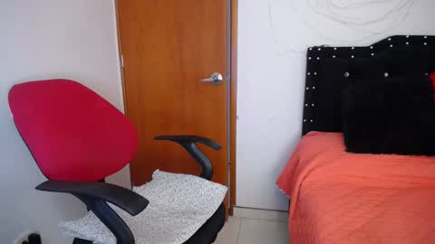Snapshot of ursulawhite69 chatting on December 2024 03:53:01 PM Eveling Blanco online show from December 2024 03:53:01 PM