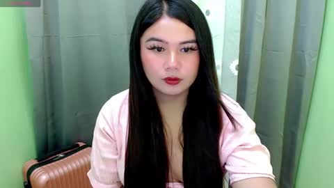 Snapshot of ursweet_ashley chatting on December 2024 01:39:01 PM online show from December 2024 01:39:01 PM