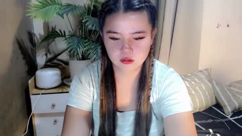 Snapshot of ursweet_ashley chatting on March 2025 12:20:01 PM online show from March 2025 12:20:01 PM