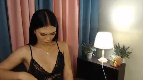 Snapshot of ursweet_gwennyxx chatting on September 2025 02:27:02 AM JUST CALL ME GWENNY online show from September 2025 02:27:02 AM