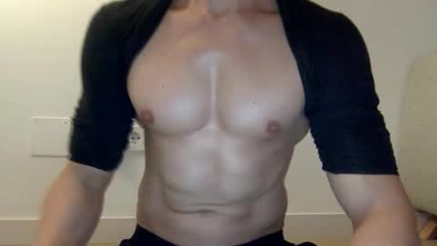 urxtoyboy online show from April 2026 09:43:01 PM