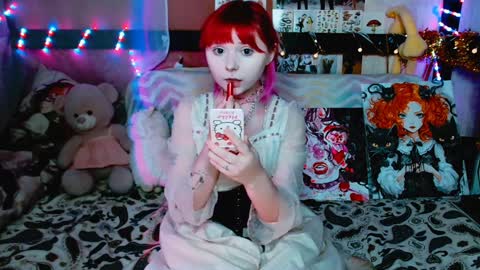 Usagi Blush online show from January 2025 04:39:01 PM