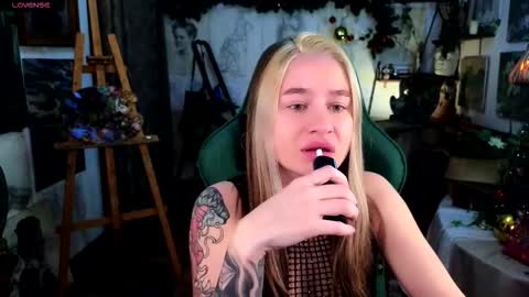 Leila online show from January 2026 06:53:01 PM