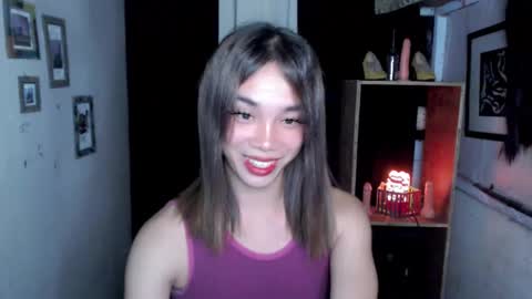 Snapshot of uxie_mew chatting on October 2025 09:02:01 AM Ahn Chiyo online show from October 2025 09:02:01 AM