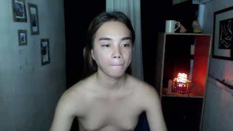 Snapshot of uxie_mew chatting on November 2025 07:41:02 AM Ahn Chiyo online show from November 2025 07:41:02 AM