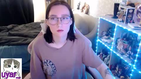 Snapshot of uyar_ chatting on September 2025 11:32:02 AM Cara online show from September 2025 11:32:02 AM
