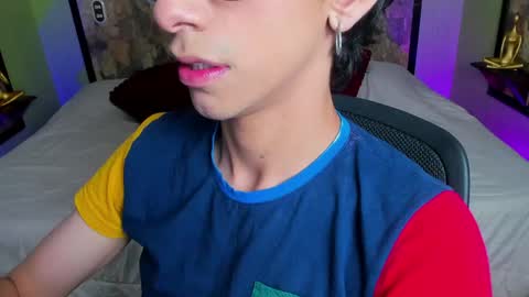 UYUKIE online show from April 2026 12:39:01 AM