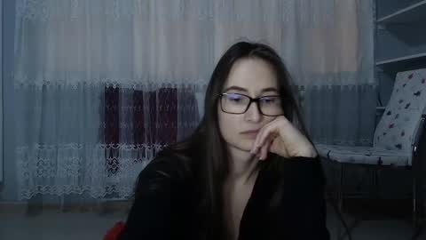 Snapshot of va_len_sea_ya chatting on February 2025 09:17:01 PM Valensiya online show from February 2025 09:17:01 PM