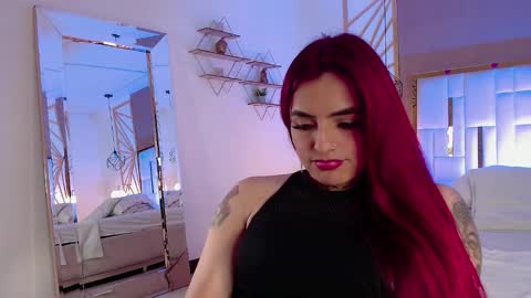 Snapshot of vaaleriee_miller_ chatting on February 2025 04:59:01 PM valeriee miller online show from February 2025 04:59:01 PM