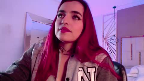 Snapshot of vaaleriee_miller_ chatting on March 2025 11:49:02 PM valeriee miller online show from March 2025 11:49:02 PM