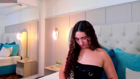 vaiholeth Sofia online show from September 2025 03:06:02 AM