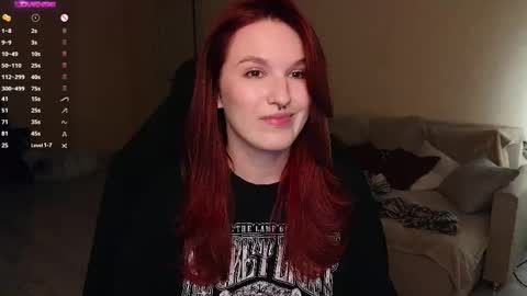 Val online show from October 2025 07:47:01 PM