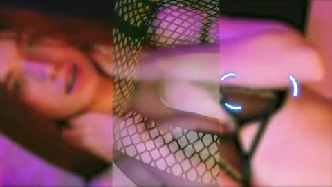 Snapshot of val_mendoza chatting on May 2026 11:12:03 PM Val online show from May 2026 11:12:03 PM